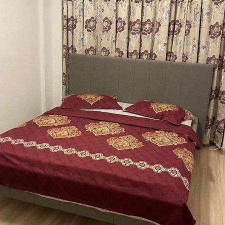 Apartament Lux Bucarest Esterno foto