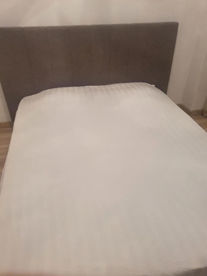 Apartament Lux Bucarest Esterno foto