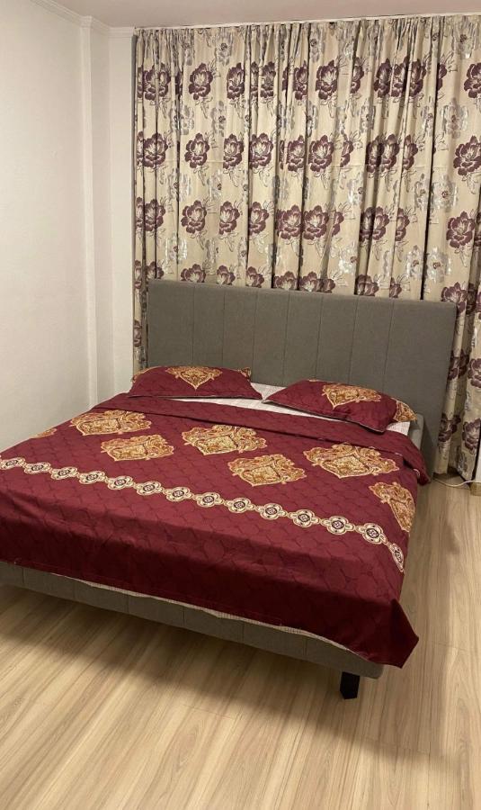 Apartament Lux Bucarest Esterno foto